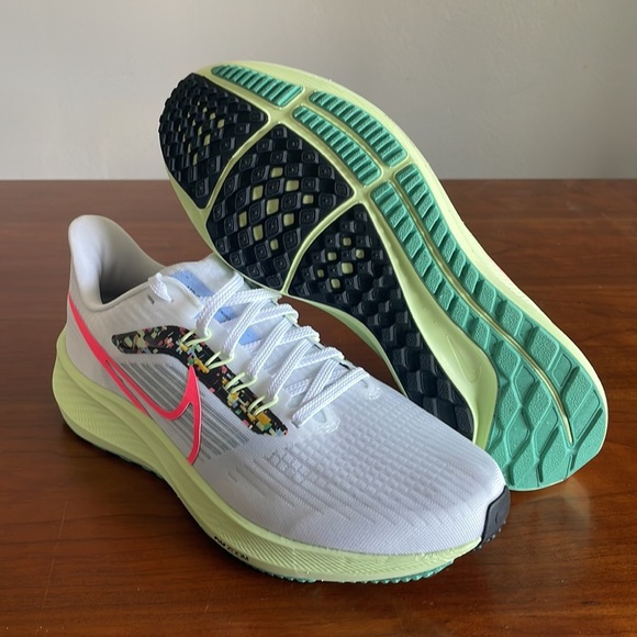 Nike Shoes - WMNS Nike Air Zoom Pegasus 39 Cobalt Bliss Cofetti Womens Sneakers [FD0878-100]